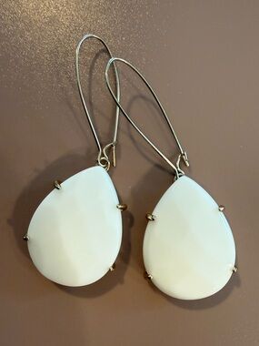 Kendra Scott Allison
Earrings